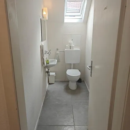 Flora Affittacamere 2*