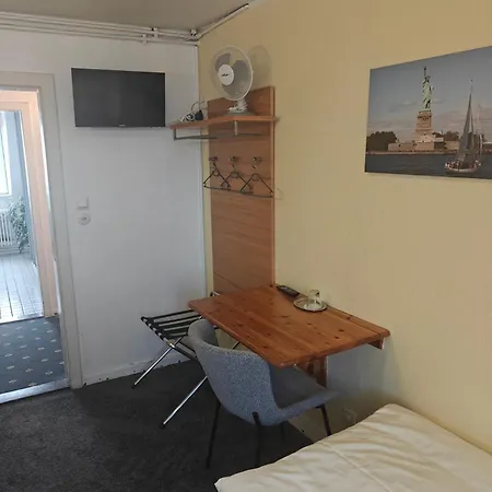 فلورا هانوفر