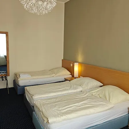 فلورا بيت ضيافة