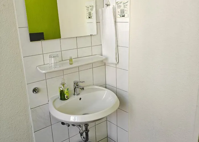 Flora Maison d'hôtes 2*